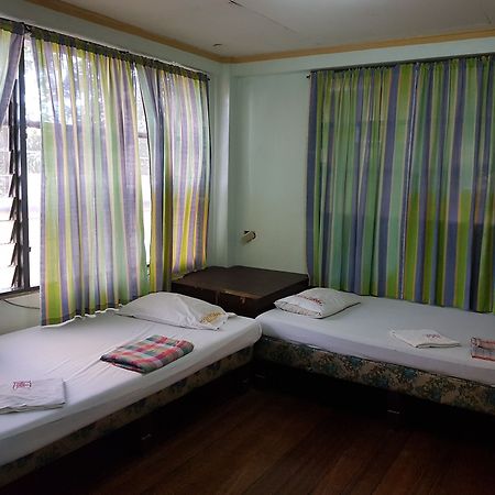 Texicano Hotel Main Laoag Eksteriør billede